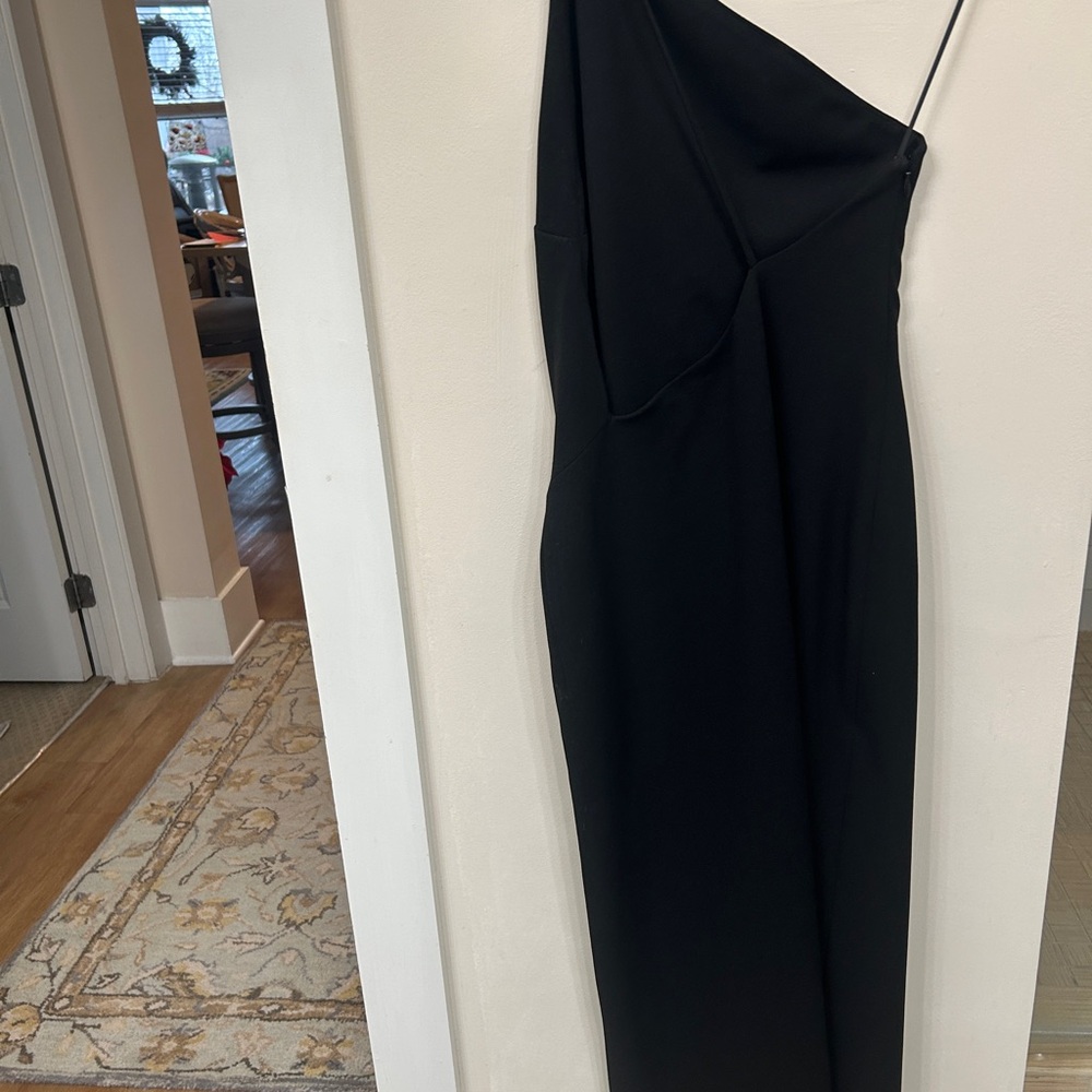 Solace London Black One-Shoulder Dress